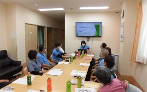 「身体拘束適正化および虐待防止委員会」を行いました！！