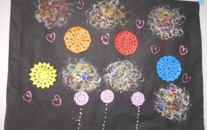 ８月の壁面制作