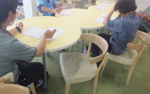 ９月は『業務継続計画』感染症訓練を行いました。＆障がい特性配慮研修を行いました。